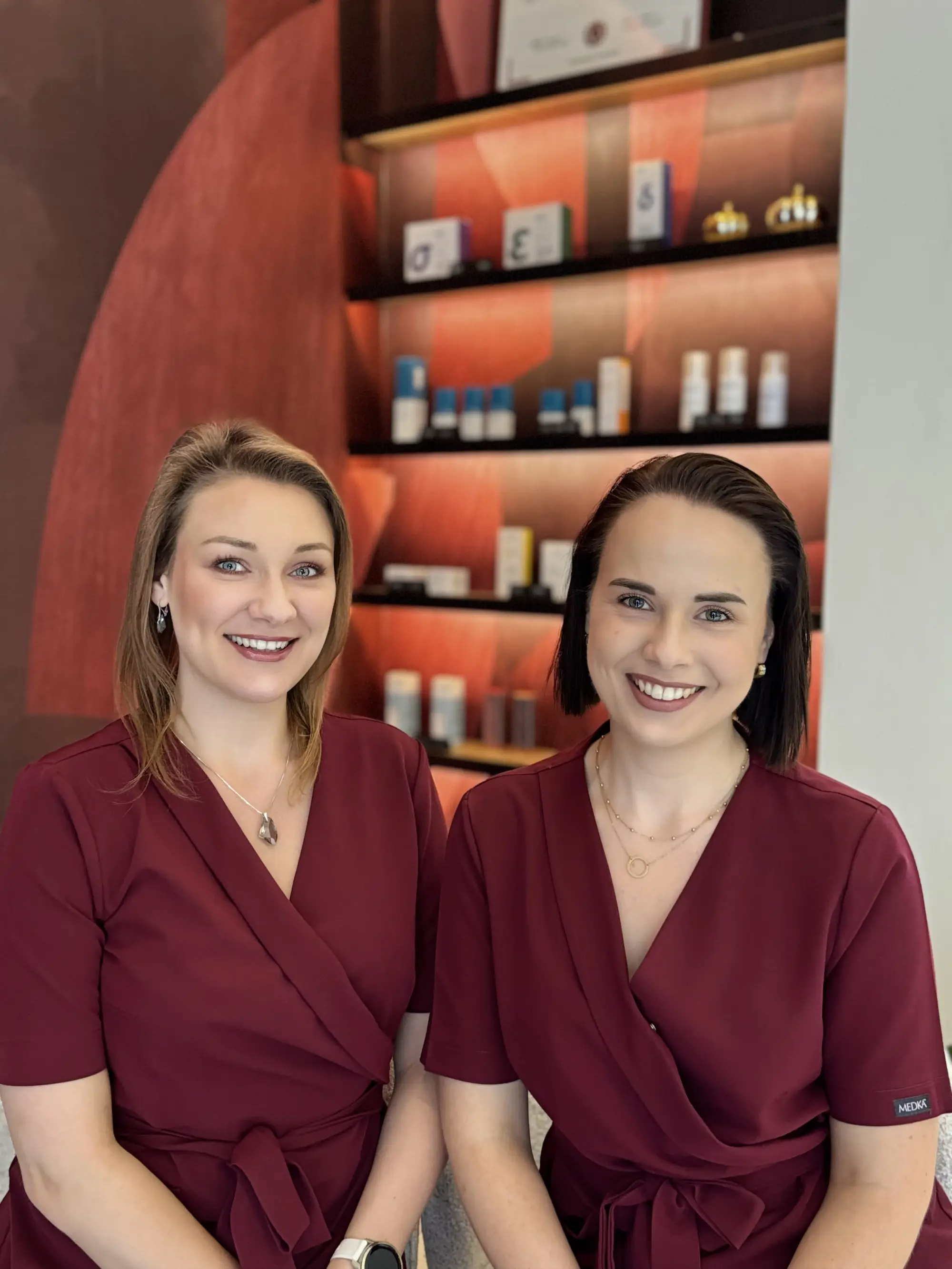 Magdalena Skrzypek i Ewelina Kadłubowska-Frysztak w gabinecie Synergia Piękna